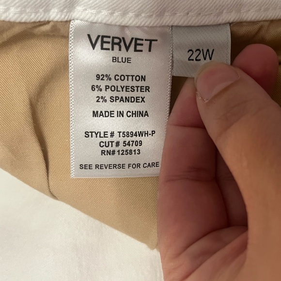 Vervet High Rise Cropped Raw Hem Wide Leg White Jeans Size 22W - Picture 7 of 9